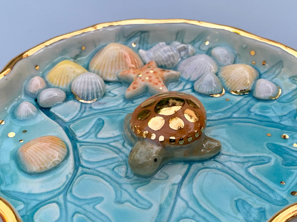 Green Sea turtle jewelry dish, ceramic dish with Caribbean blues and gold accents - Vuvu Ceramics