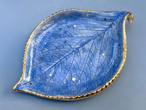 Large Periwinkle-Blue Hydrangea Leaf Jewelry Holder, Ceramic Dish with Gold Accents - Vuvu Ceramics