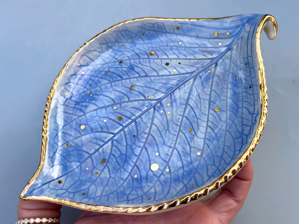 Large Periwinkle-Blue Hydrangea Leaf Jewelry Holder, Ceramic Dish with Gold Accents - Vuvu Ceramics