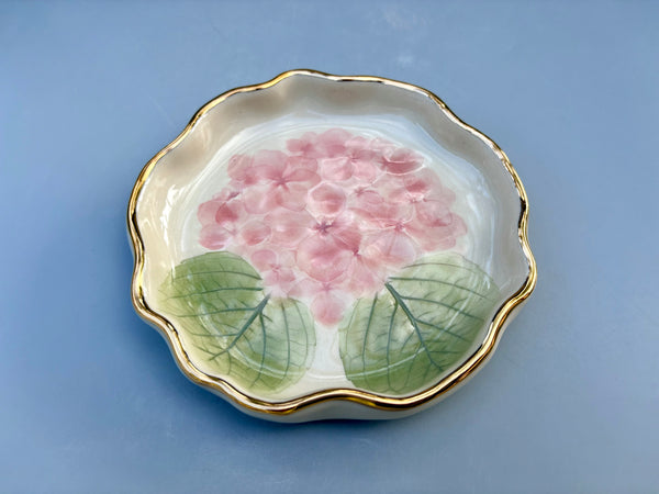 Pink Hydrangea Jewelry Holder, Ceramic Dish with Gold Accents - Vuvu Ceramics