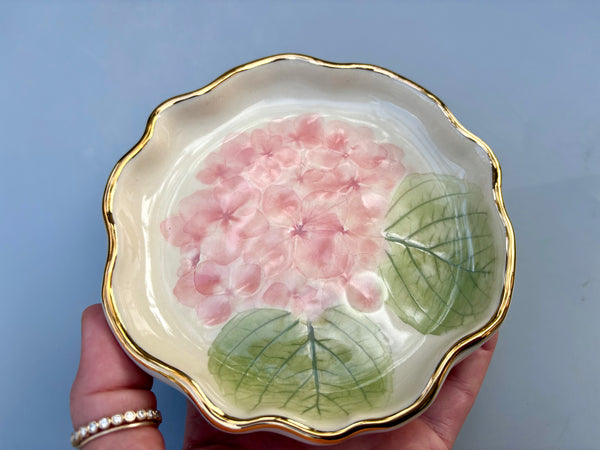 Pink Hydrangea Jewelry Holder, Ceramic Dish with Gold Accents - Vuvu Ceramics
