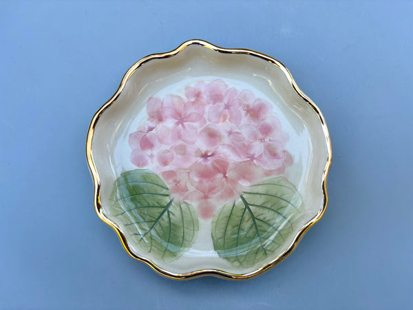 Pink Hydrangea Jewelry Holder, Ceramic Dish with Gold Accents - Vuvu Ceramics
