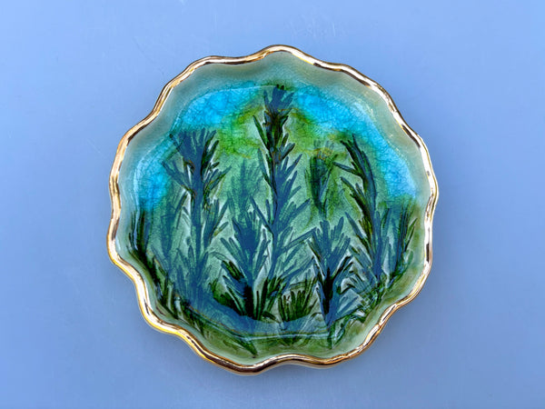 Rosemary with Antique Crackled Glaze, Ceramic Dish with Gold Accent - Vuvu Ceramics