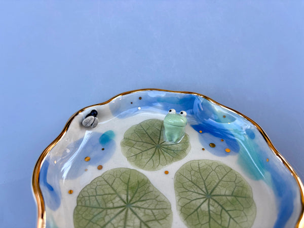 Frog and Fly Lily Pond, Ceramic Dish with Gold Accents