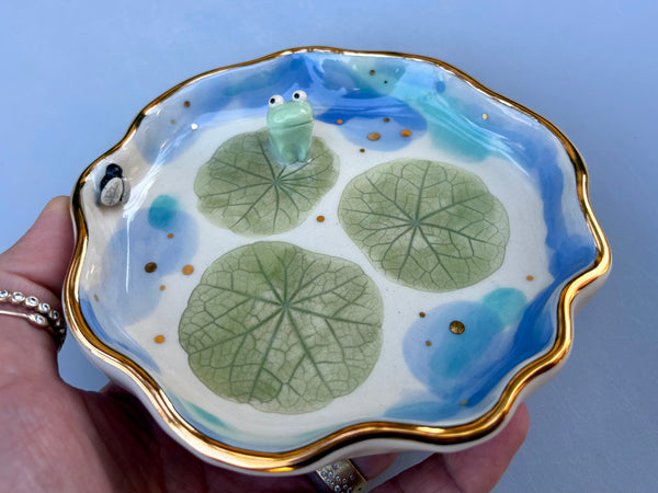 Frog and Fly Lily Pond, Ceramic Dish with Gold Accents