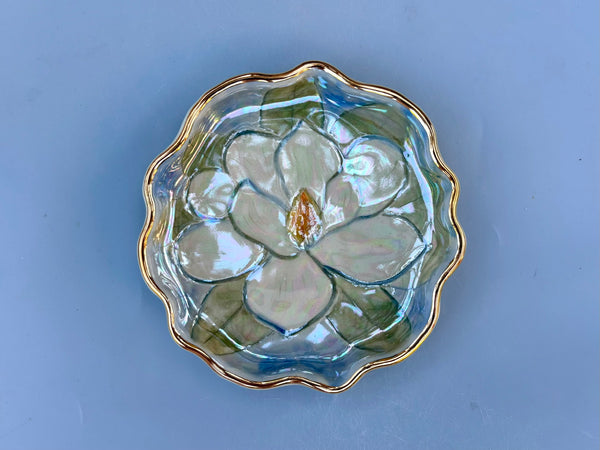 White Magnolia Flower Jewelry Holder, Ceramic Dish with Gold Accent - Vuvu Ceramics