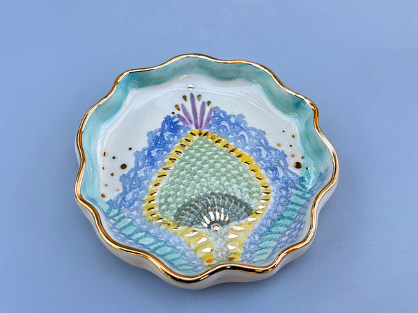 Scottish Thistle Lace Jewelry Holder, Ceramic Jewelry Dish with Gold Accents