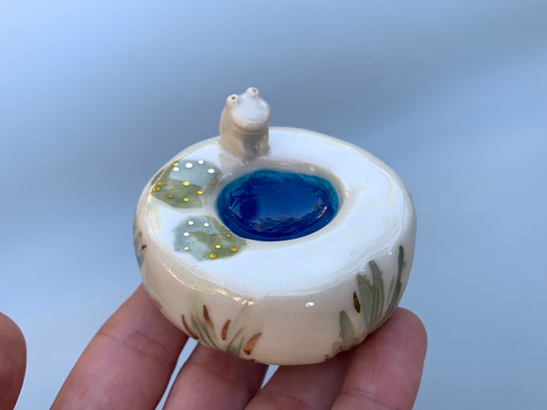 Ring Pedestal with Crystal Blue Pond, Lily Pads, and Tiny Frog