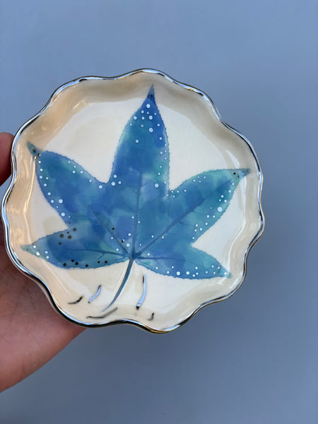 Frozen Winter Leaf Jewelry Dish, Icy Blue Leaf Ceramic with Silver Accent - Vuvu Ceramics