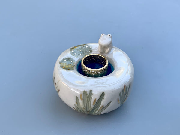 Ring Pedestal with Crystal Blue Pond, Lily Pads, and Tiny Frog