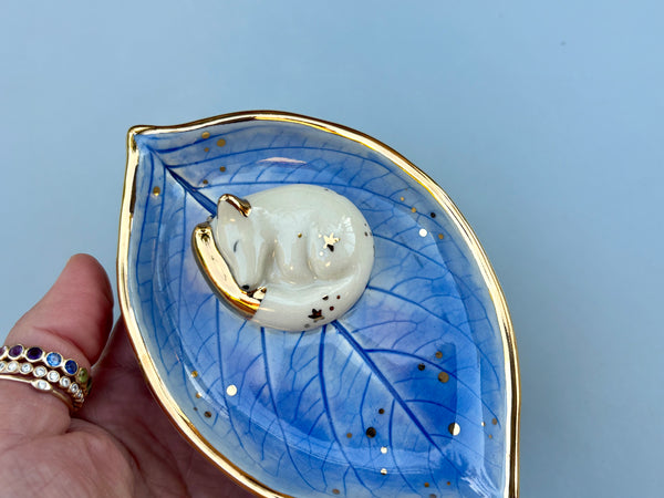 Sleeping Arctic Fox on Hydrangea Leaf Jewelry Holder, Ceramic Dish with Gold Accents - Vuvu Ceramics
