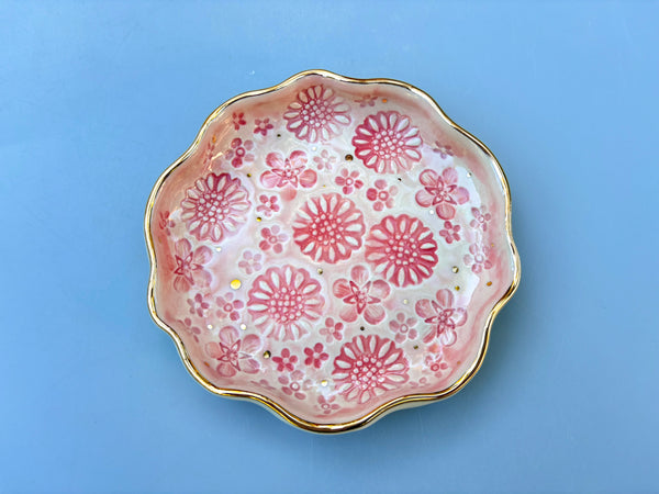 Pink Bouquet Jewelry Holder, Ceramic Dish with Gold Accents - Vuvu Ceramics