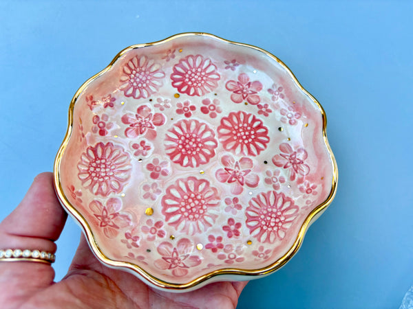 Pink Bouquet Jewelry Holder, Ceramic Dish with Gold Accents - Vuvu Ceramics