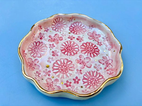 Pink Bouquet Jewelry Holder, Ceramic Dish with Gold Accents - Vuvu Ceramics