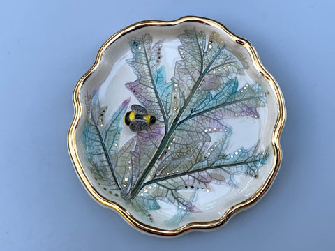 Bumble Bee, Jewelry Dish with Sparkling Artichoke Leaf