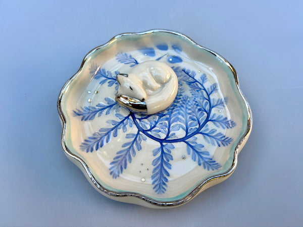 Arctic Fox Among the Ferns Jewelry Holder, Ceramic Dish with Silver Accents - Vuvu Ceramics