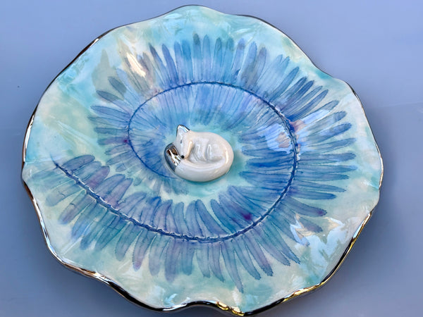 Extra Large Arctic Fox with Spiral Fern Leaf Jewelry Dish, Ceramic with Gold Accent - Vuvu Ceramics