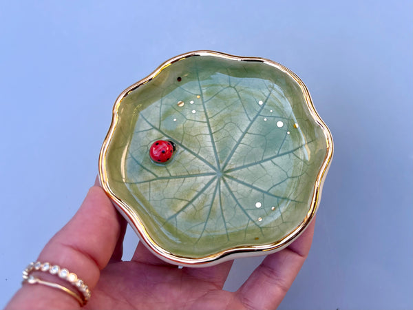 Small Nasturtium Leaf with Ladybug, Ceramic Dish with Gold Accents - Vuvu Ceramics