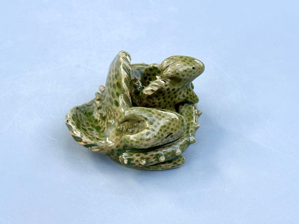 Dragon with a real Treasure (Mama with Baby), Figurine Ceramic Sculpture with 22kt gold - Vuvu Ceramics