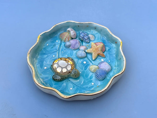 Green Sea Turtle Ocean Jewelry Holder ,  Ceramic Dish with Gold Accents - Vuvu Ceramics