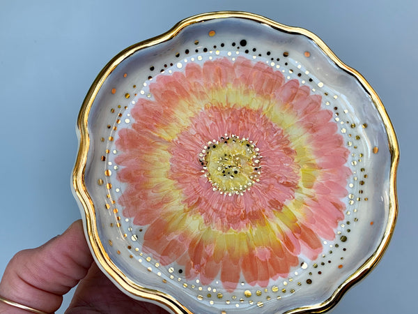 Sunburst Gerbera Daisy Jewelry Dish, Ceramic with Gold Accents