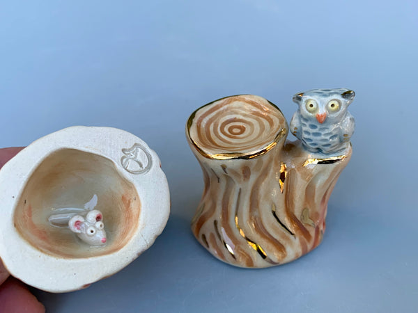 Tiny Owl (and Hidden Mouse) Ring Pedestal. - Vuvu Ceramics
