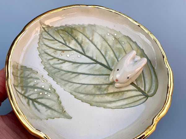 Bunny on Sparkling Hydrangea Leaf Jewelry Dish, Ceramic with Real Gold