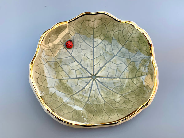 Large Nasturtium Leaf Dish with Ladybug
