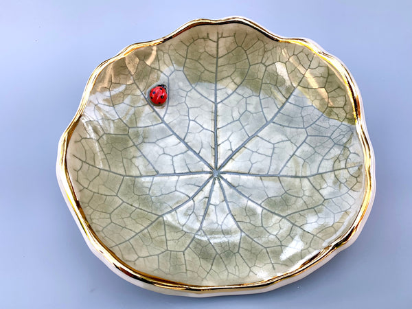 Large Nasturtium Leaf Dish with Ladybug
